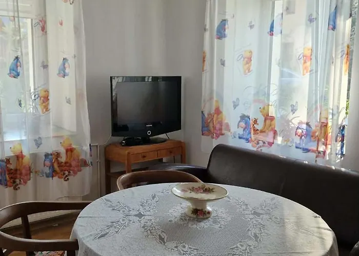 W Karkonoszach Z Widokiem Na Zamek Chojnik Apartment Jelenia Gora